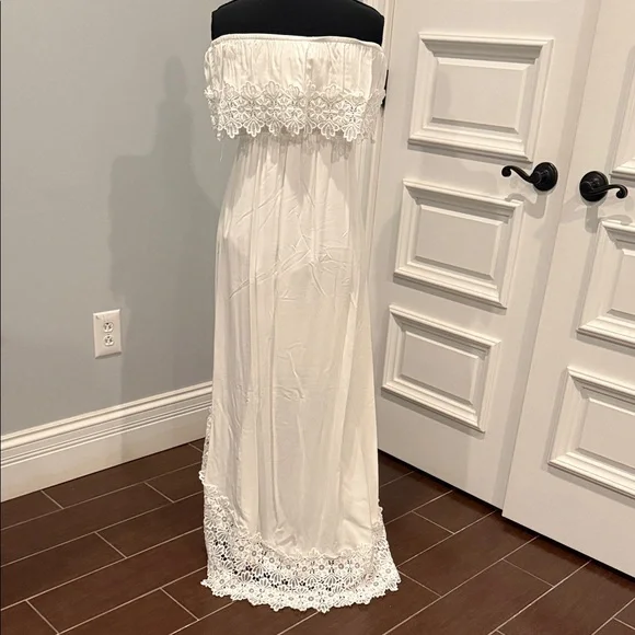 Strapless Lace-Trimmed Maxi Dress Perfect for Special Occasions or the Beach! - Picture 3 of 5